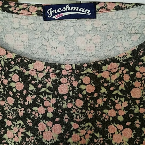 Soft flowy dress, XS, by Freshman - Picture 2 of 4